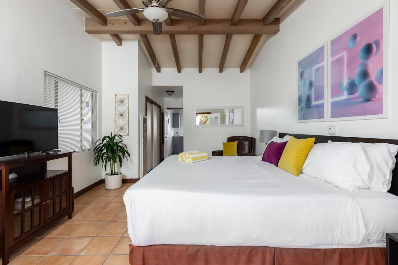 Float Palm Springs - Adults Only Ξενοδοχείο Εξωτερικό φωτογραφία
