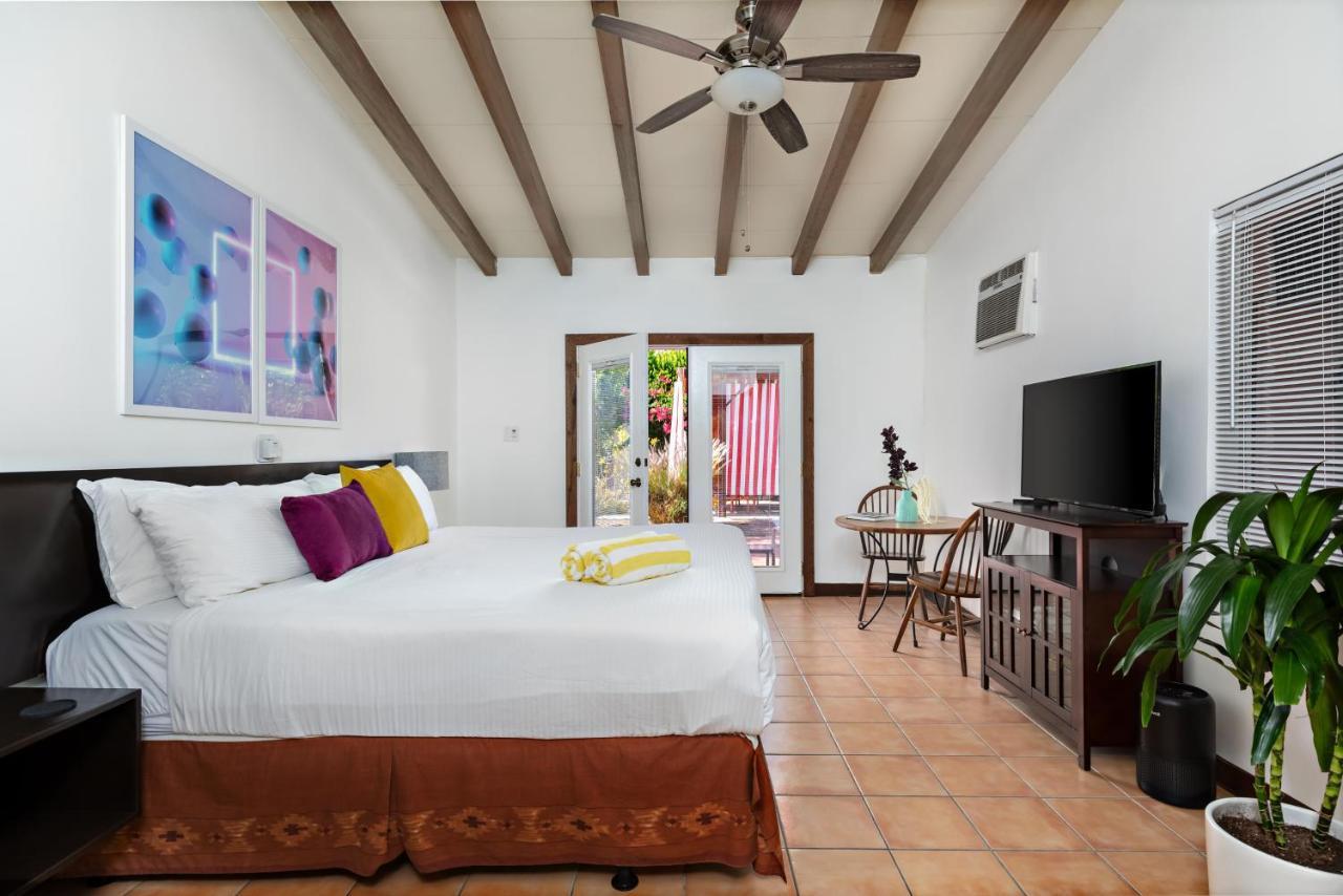 Float Palm Springs - Adults Only Ξενοδοχείο Εξωτερικό φωτογραφία
